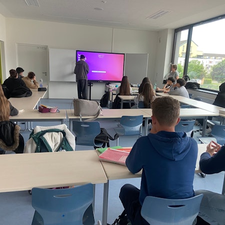 Am MKG ist nach 15 Jahren Plan- und Bauzeit der neue Trakt bezugsfertig. Es gibt aber noch Mängel und Versorgungslücken.