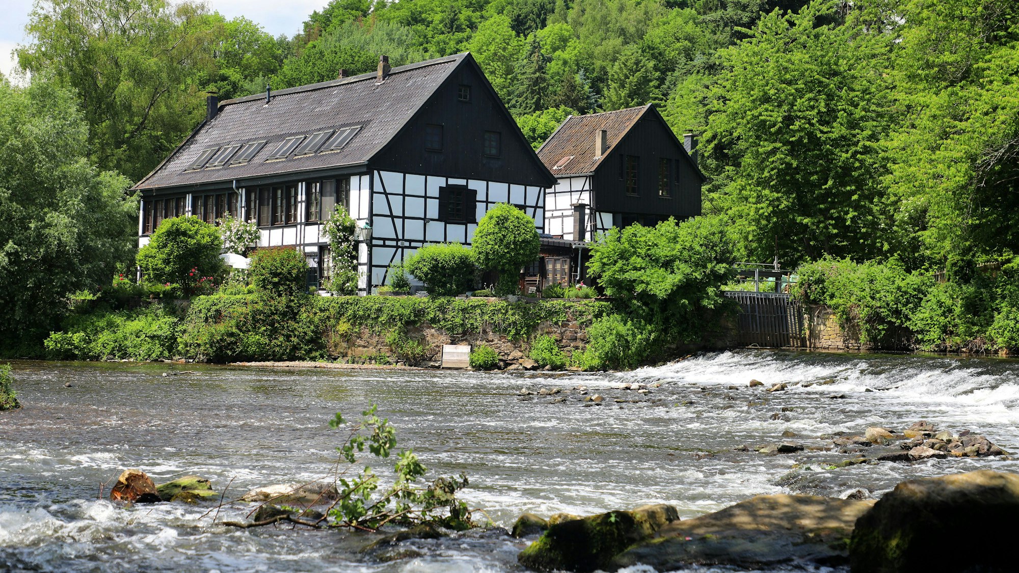 Der Wipperkotten am Solinger Wupperufer