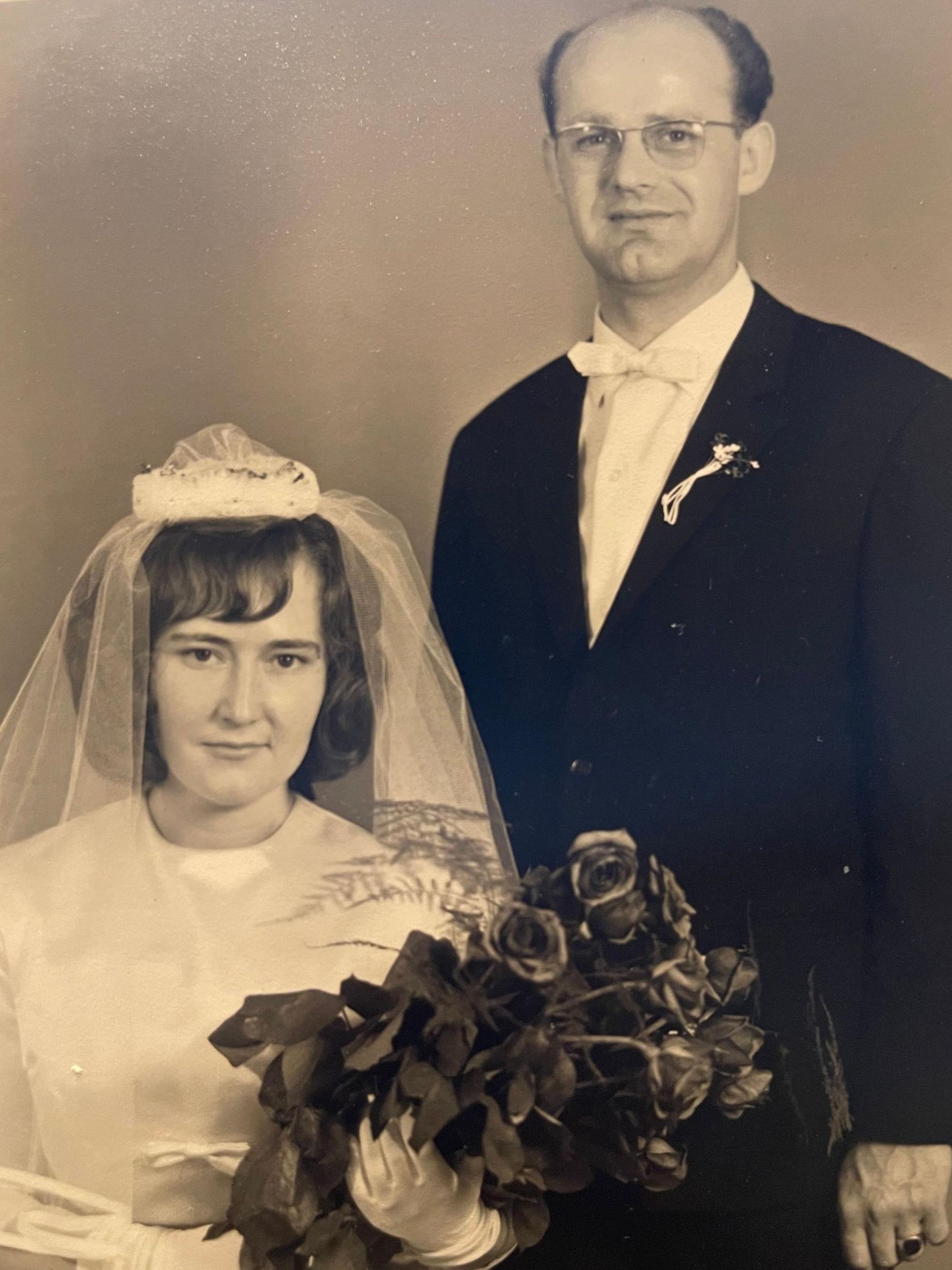 Repro des Hochzeitsfotos von Hannelore und Günther Schmidt aus dem Jahr 1964.