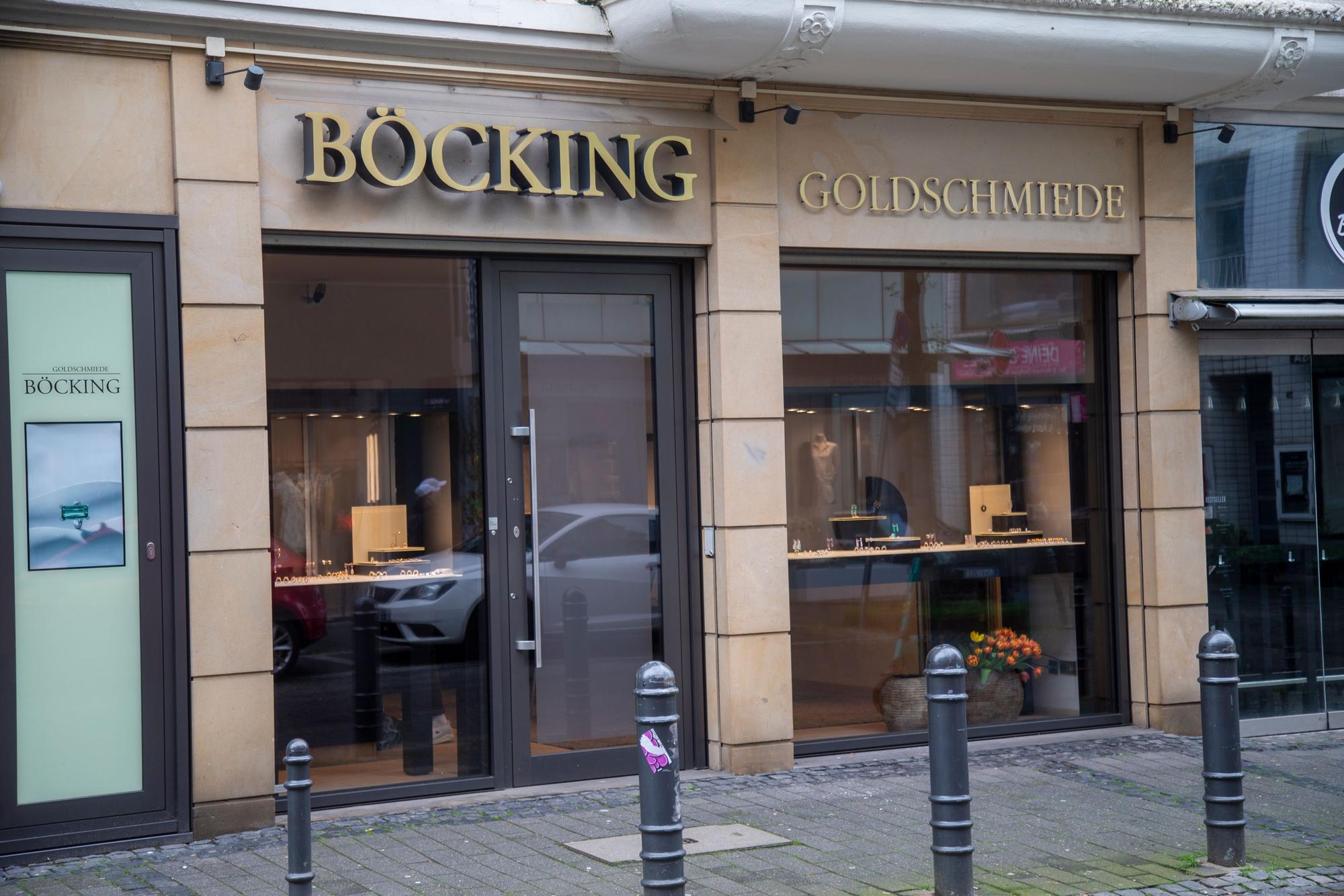 Ein Goldschmiedeladen in der Kölner Mittelstraße
