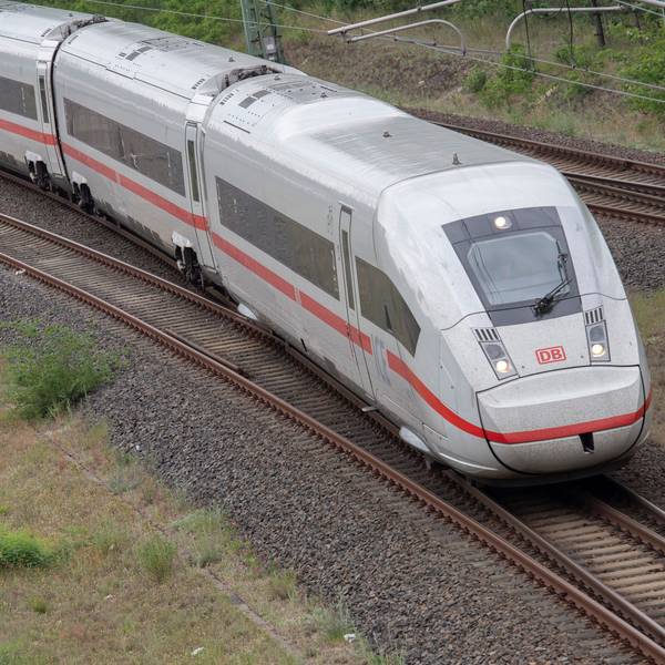 Ein ICE 4 der Deutschen Bahn. (Symbolbild)