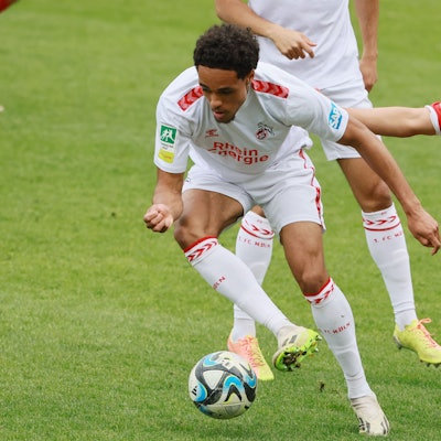1. FC Köln Amateure (U21) vs. Rot-Weiß Oberhausen, Regionalliga West, Saison 2023/24, links: Tidiane Toure (1. FC Köln), 04.05.2024, Bild: Herbert Bucco