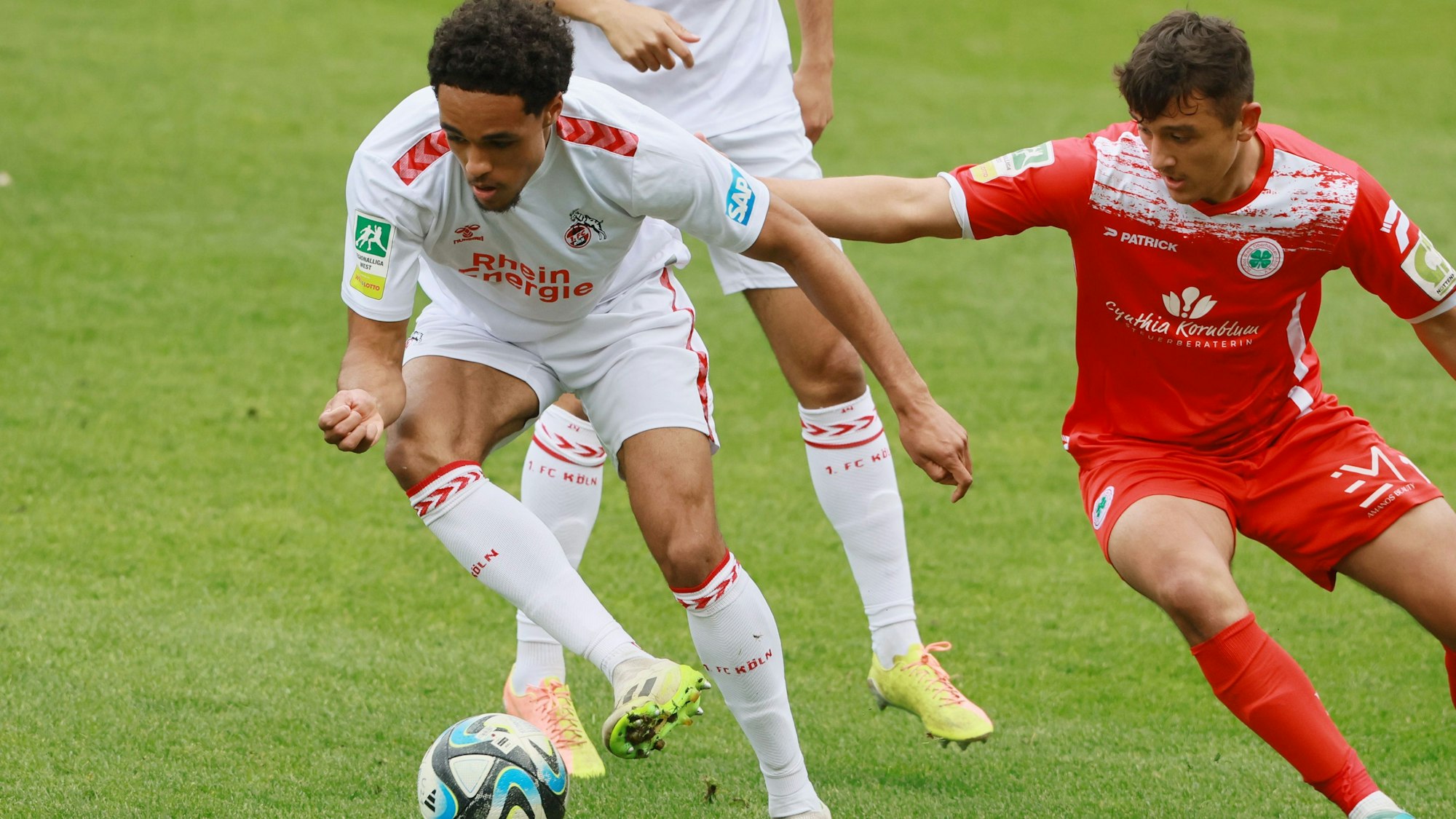 1. FC Köln Amateure (U21) vs. Rot-Weiß Oberhausen, Regionalliga West, Saison 2023/24, links: Tidiane Toure (1. FC Köln), 04.05.2024, Bild: Herbert Bucco