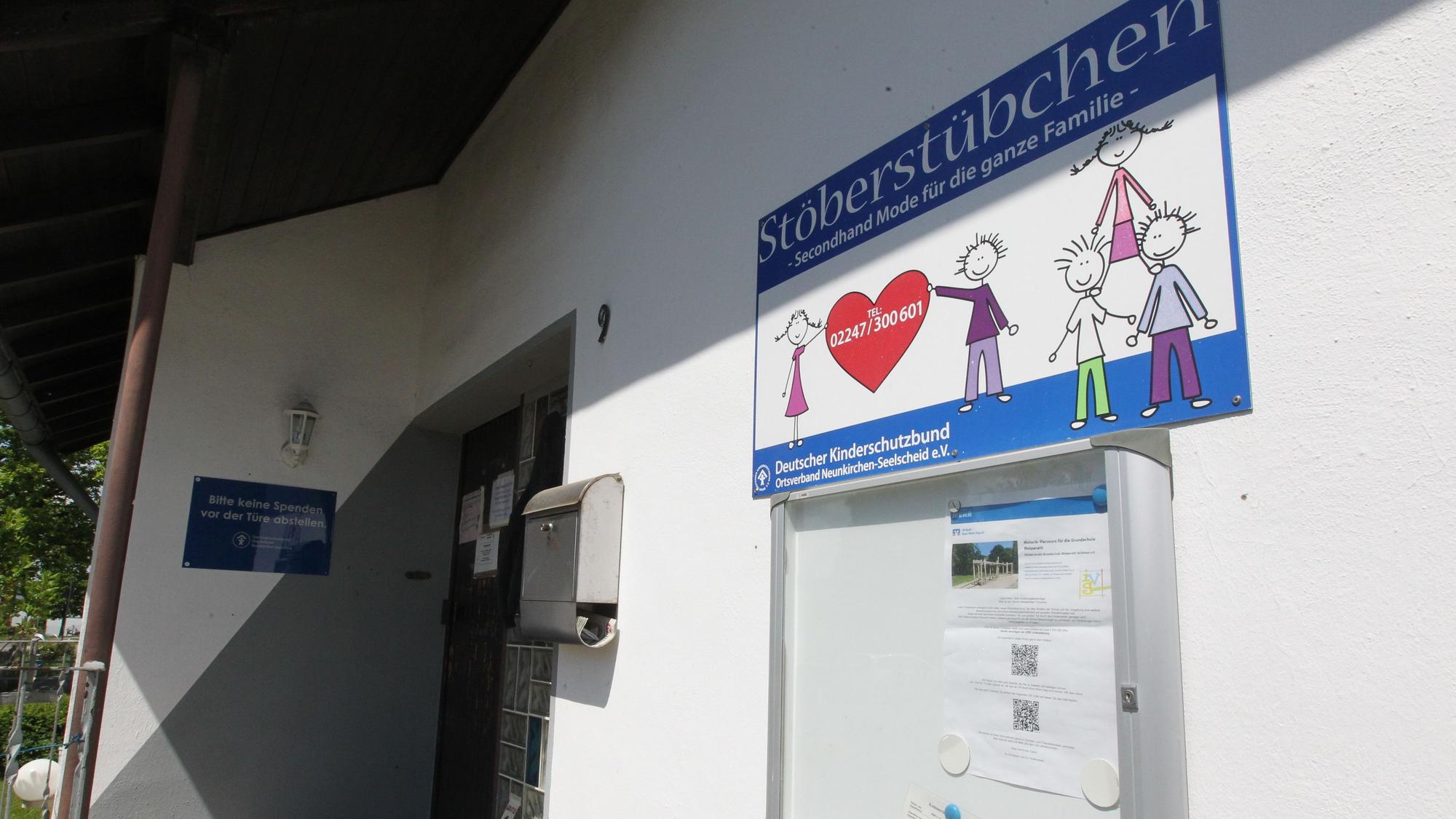 Das Gebäude muss aus wirtschaftlichen Gründen abgerissen werden.