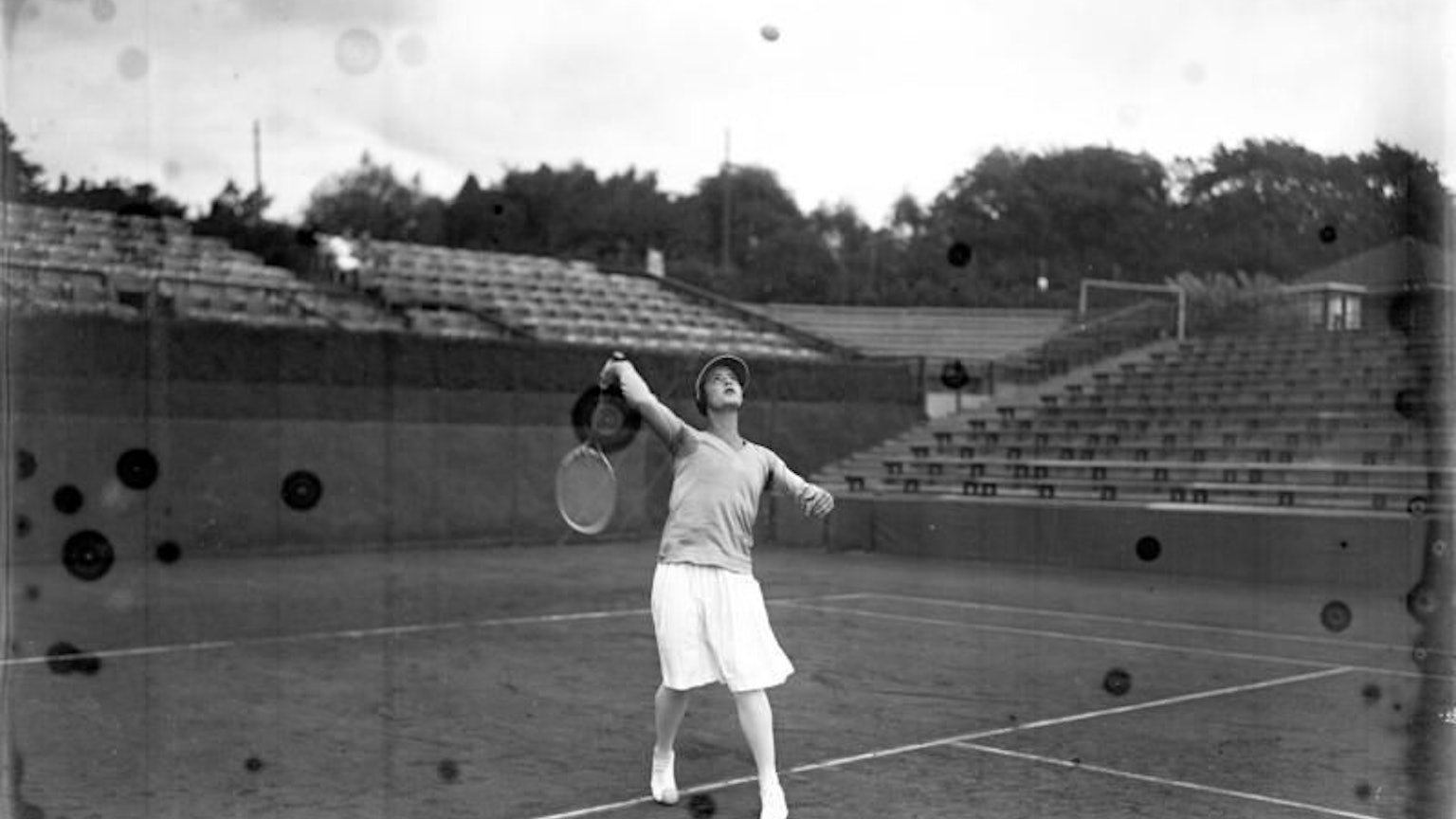 Gefürchtet war Cilly Aussem vor allem aufgrund ihrer wuchtigen Vorhand.