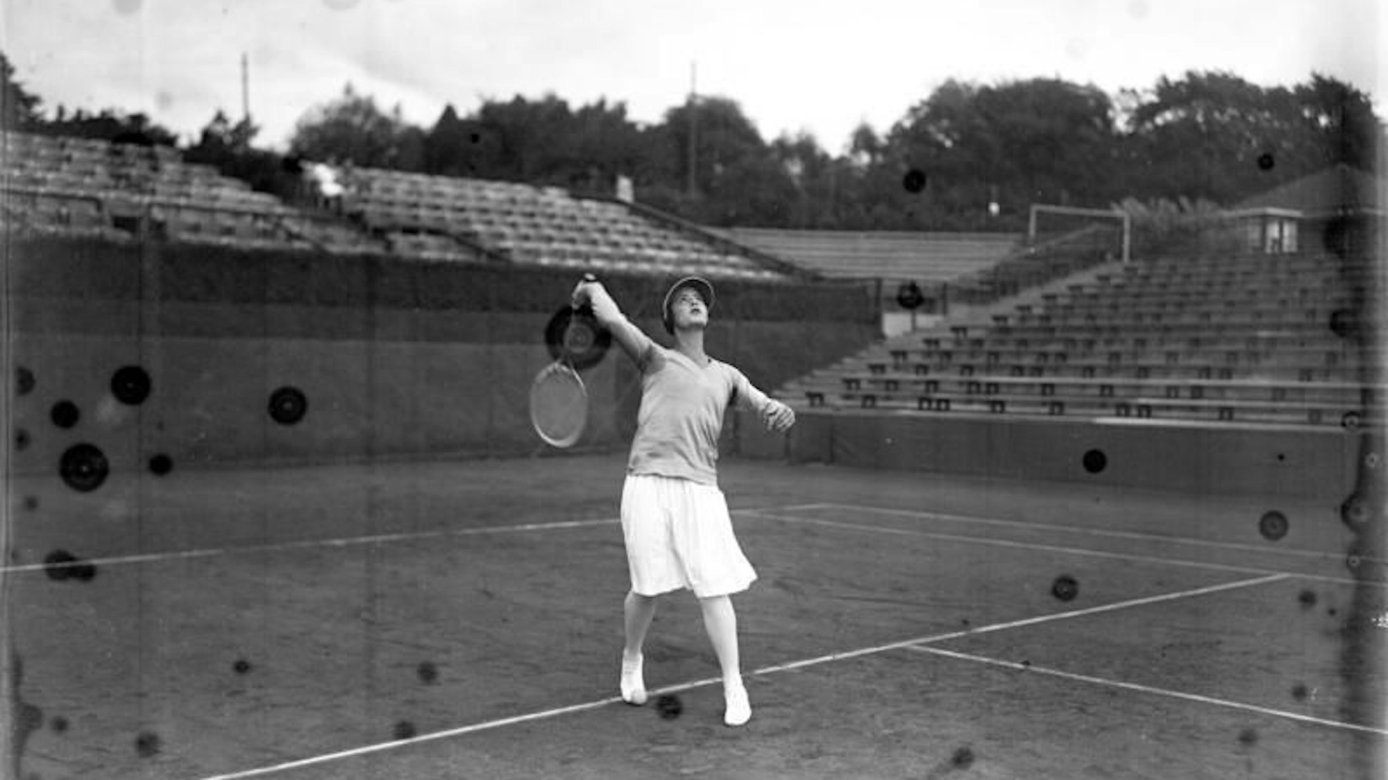 Gefürchtet war Cilly Aussem vor allem aufgrund ihrer wuchtigen Vorhand.