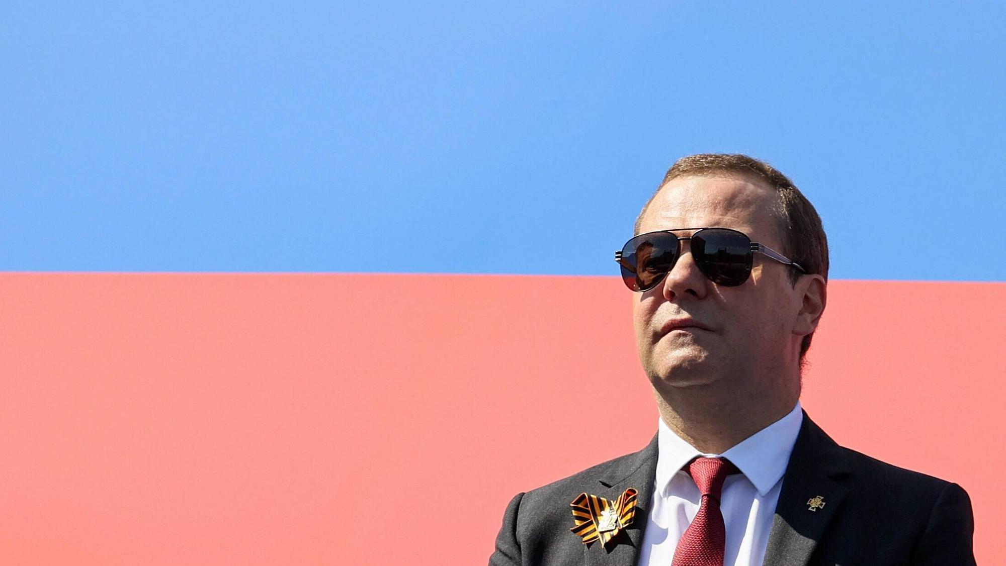 Russlands Ex-Präsident Dmitri Medwedew ist für seine schrillen Wutausbrüche in den sozialen Netzwerken mittlerweile bekannt.