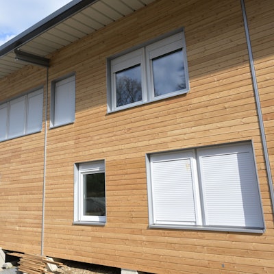 Das Foto zeigt die Unterkunft für Geflüchtete in Kürten an der Jugendherberge.