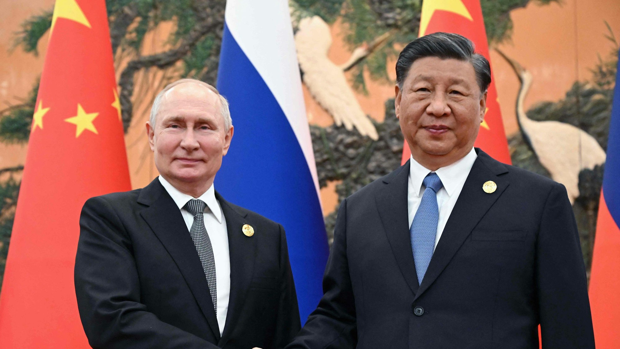 Gute Freunde und Partner: Wladimir Putin und Xi Jinping sind enge Vertraute. Der russische Präsident reist auf Einladung Chinas nach Peking.