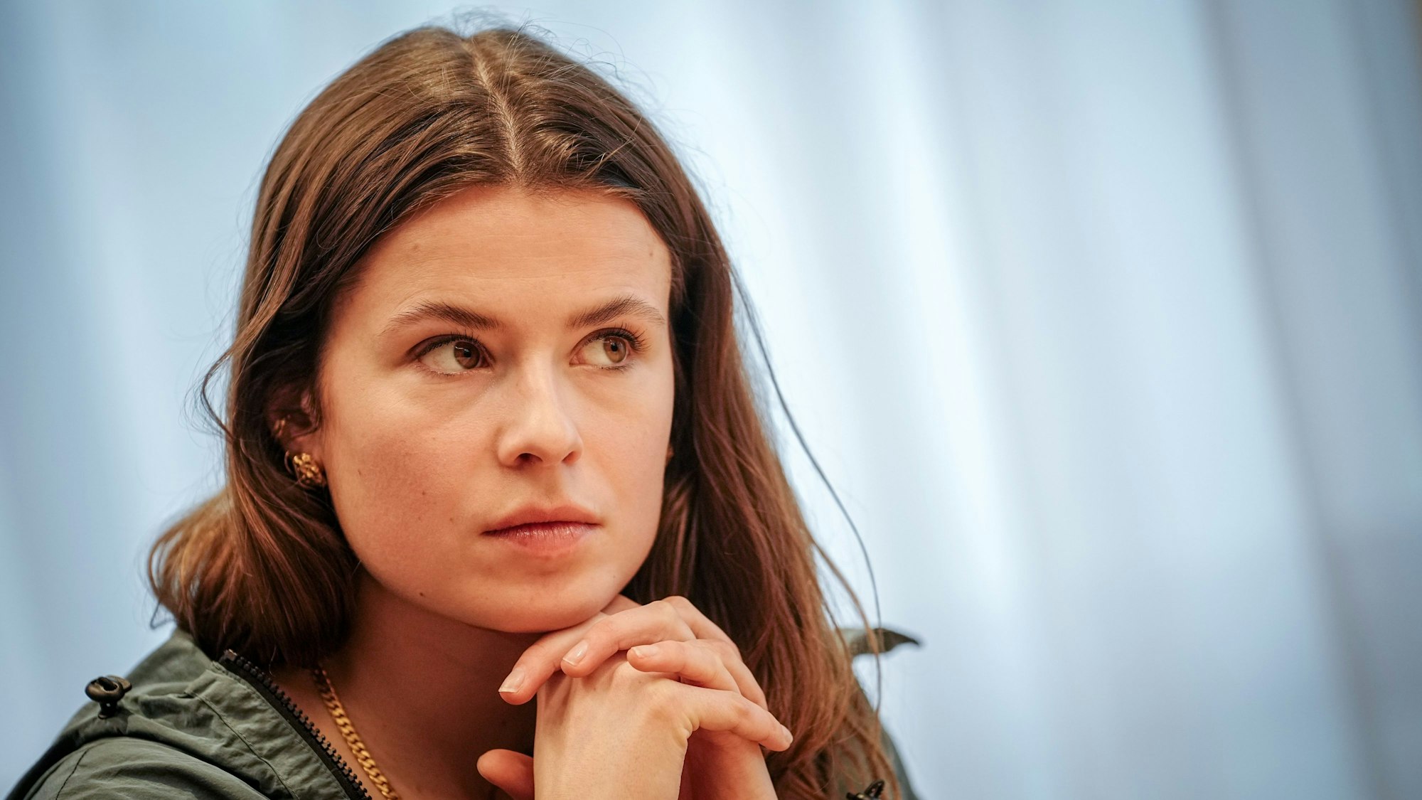 Das Bild zeigt Klimaaktivistin Luisa Neubauer. Foto: Kay Nietfeld/dpa