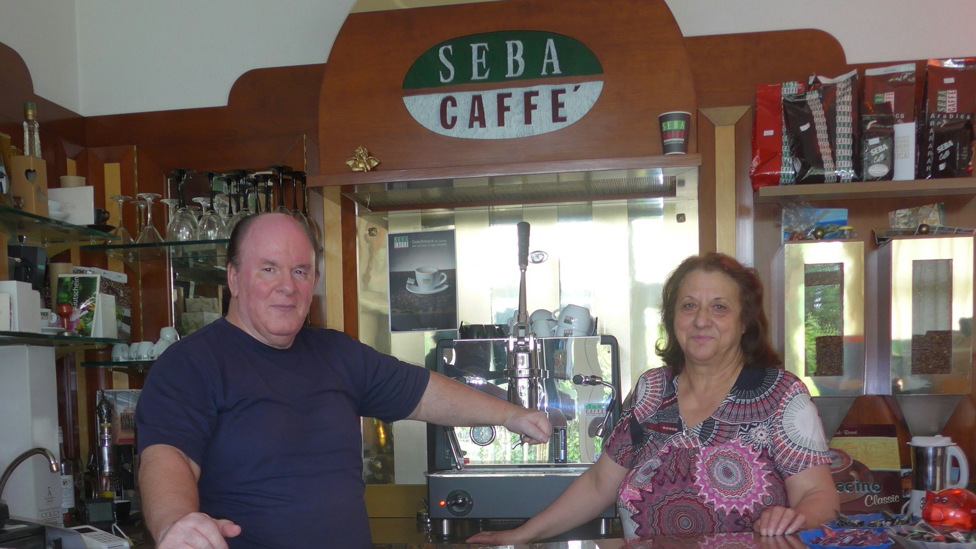 Sebastiano De Pascalis und Gattin Anna im Seba Caffé.