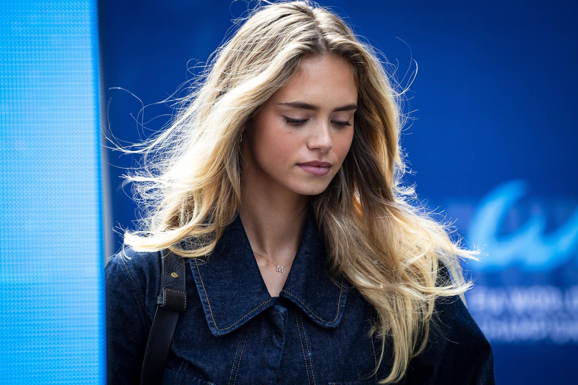 Die Freundin von Mick Schumacher: Laila Hasanovic.