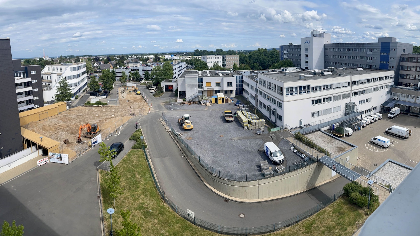 Das Bild zeigt eine Außenansicht des Marien-Hospitals Euskirchen.
