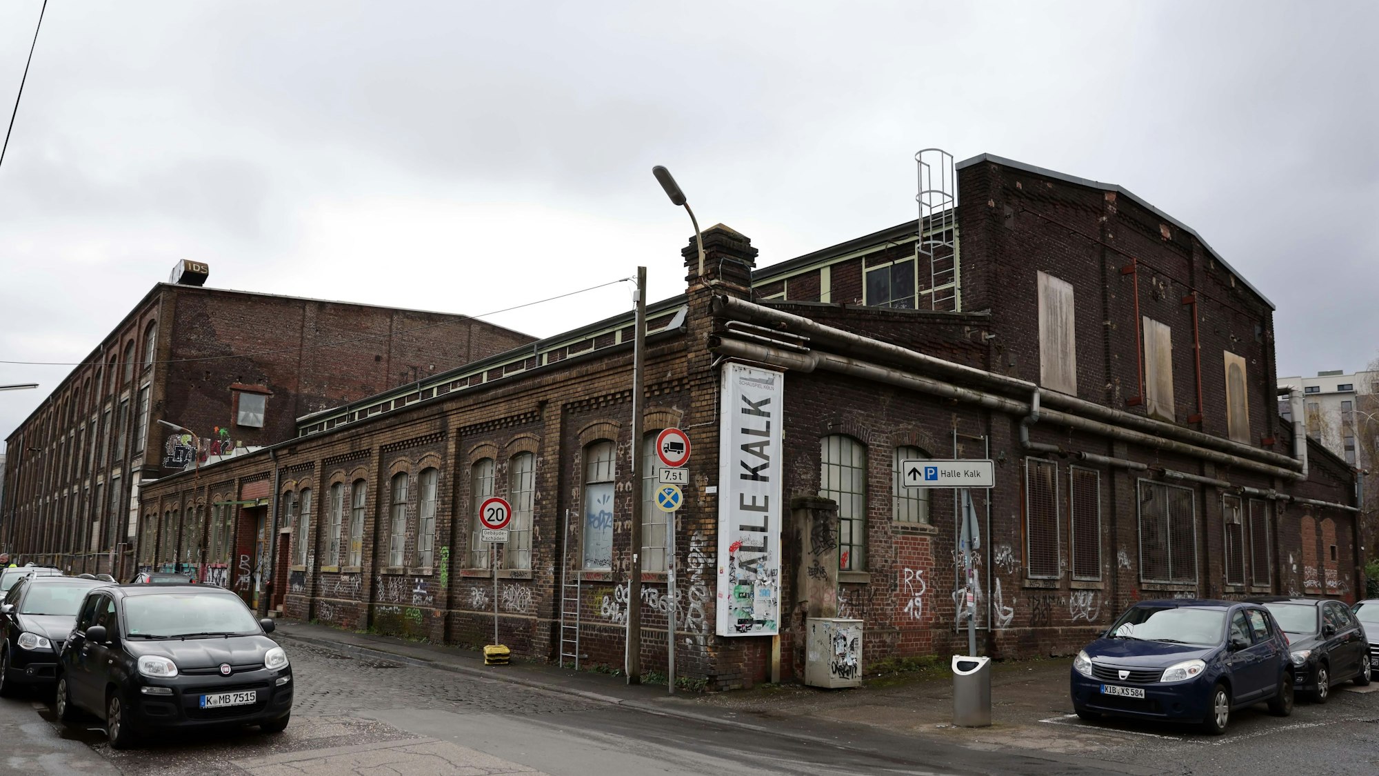 Die KHD-Halle 75 in Köln-Kalk.
