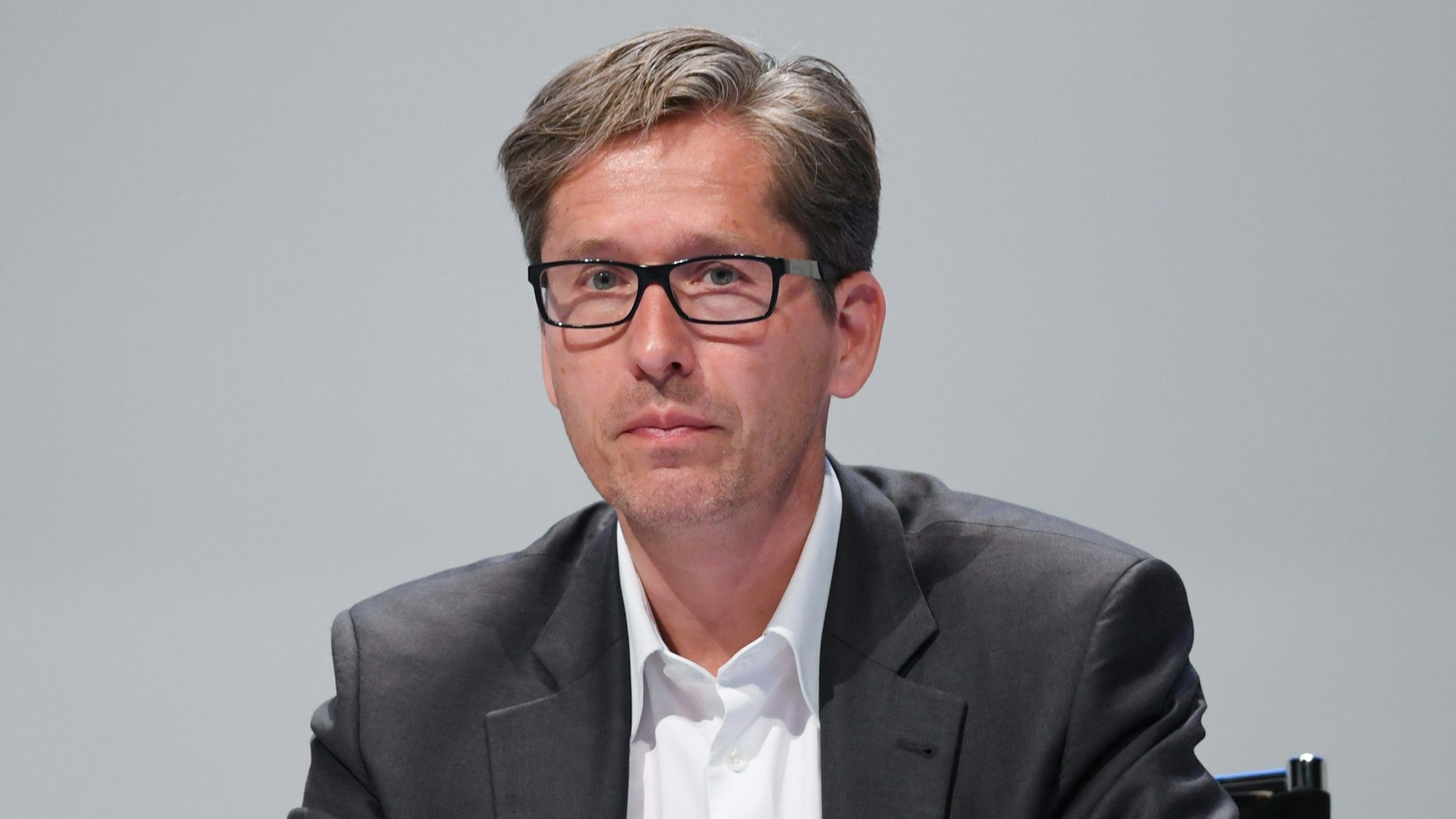 Frank Strauß (Archivbild von 2018). Der Ex-Postbankchef starb „plötzlich und unerwartet“.