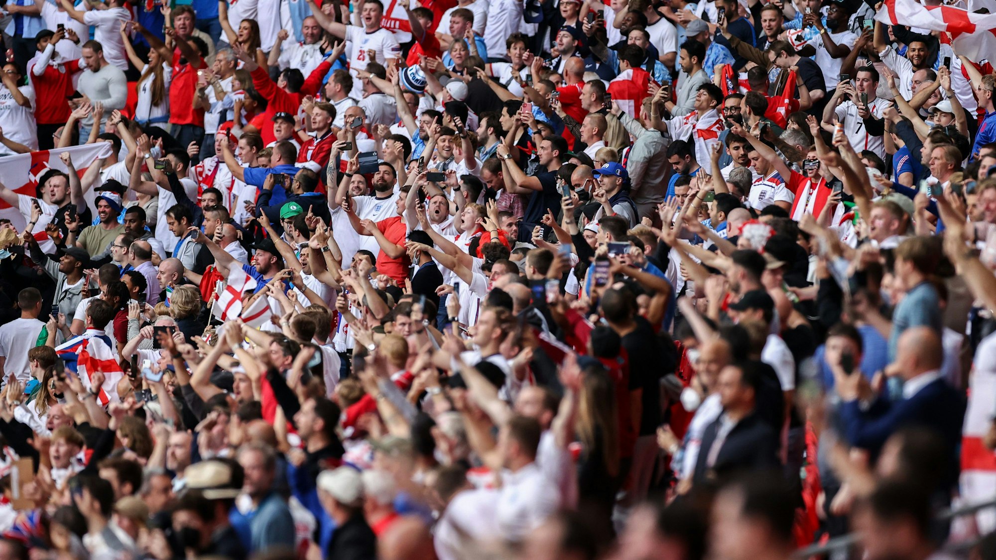 Tausende britische Fans werden bei der EM in Köln erwartet.