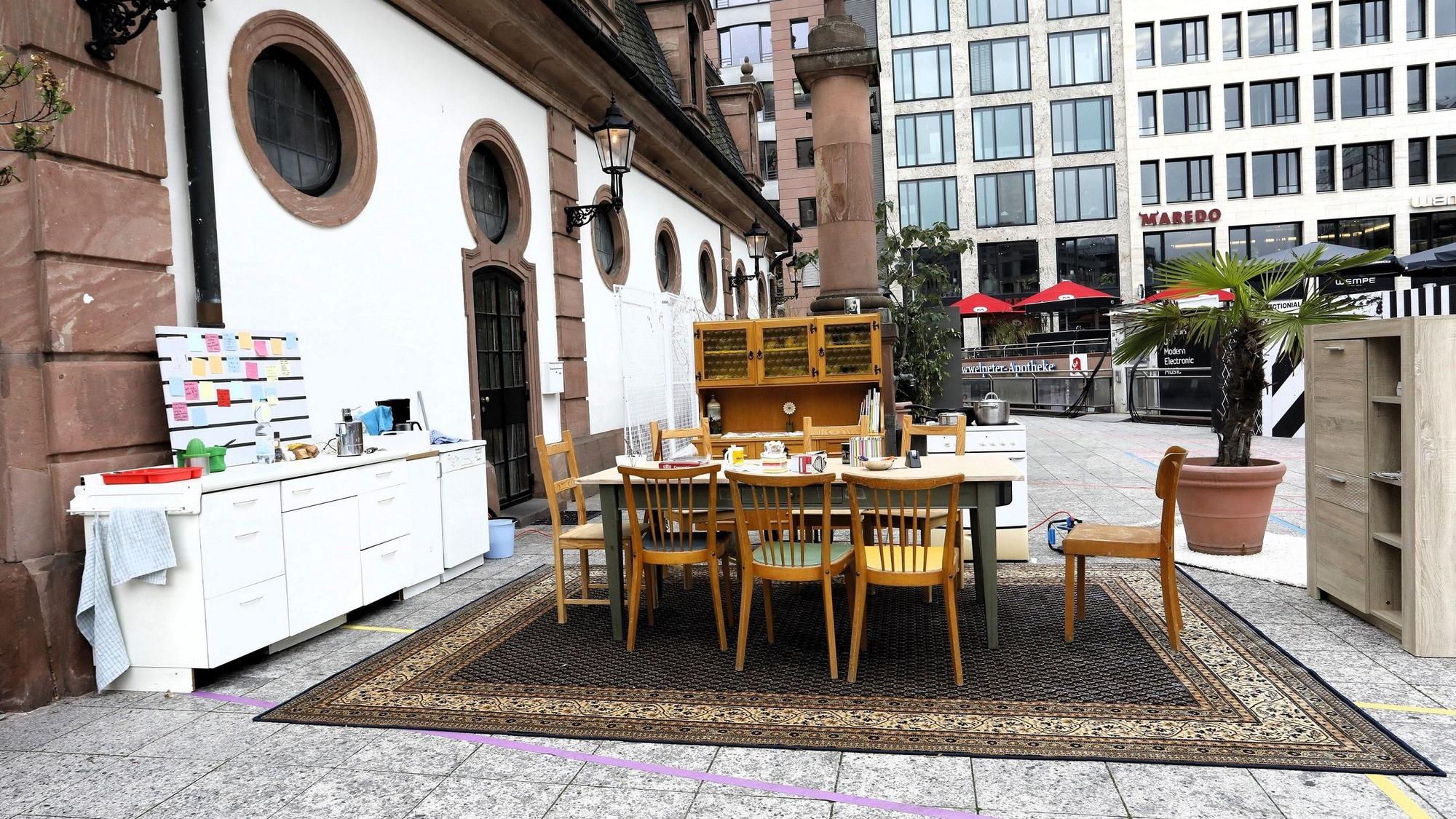Das soziale Kunstprojekt erlebte 2022 in Frankfurt am Main seine Premiere.