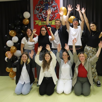 Die neun Diplomandinnen und Diplomanden präsentierten in der Rhein-Sieg-Kunstakademie ihre Abschlussarbeiten.