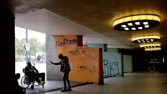 Angstraum Wiener Platz: Stadt und Polizei sind dort seit Monaten im Einsatz gegen die Straßenkriminalität.