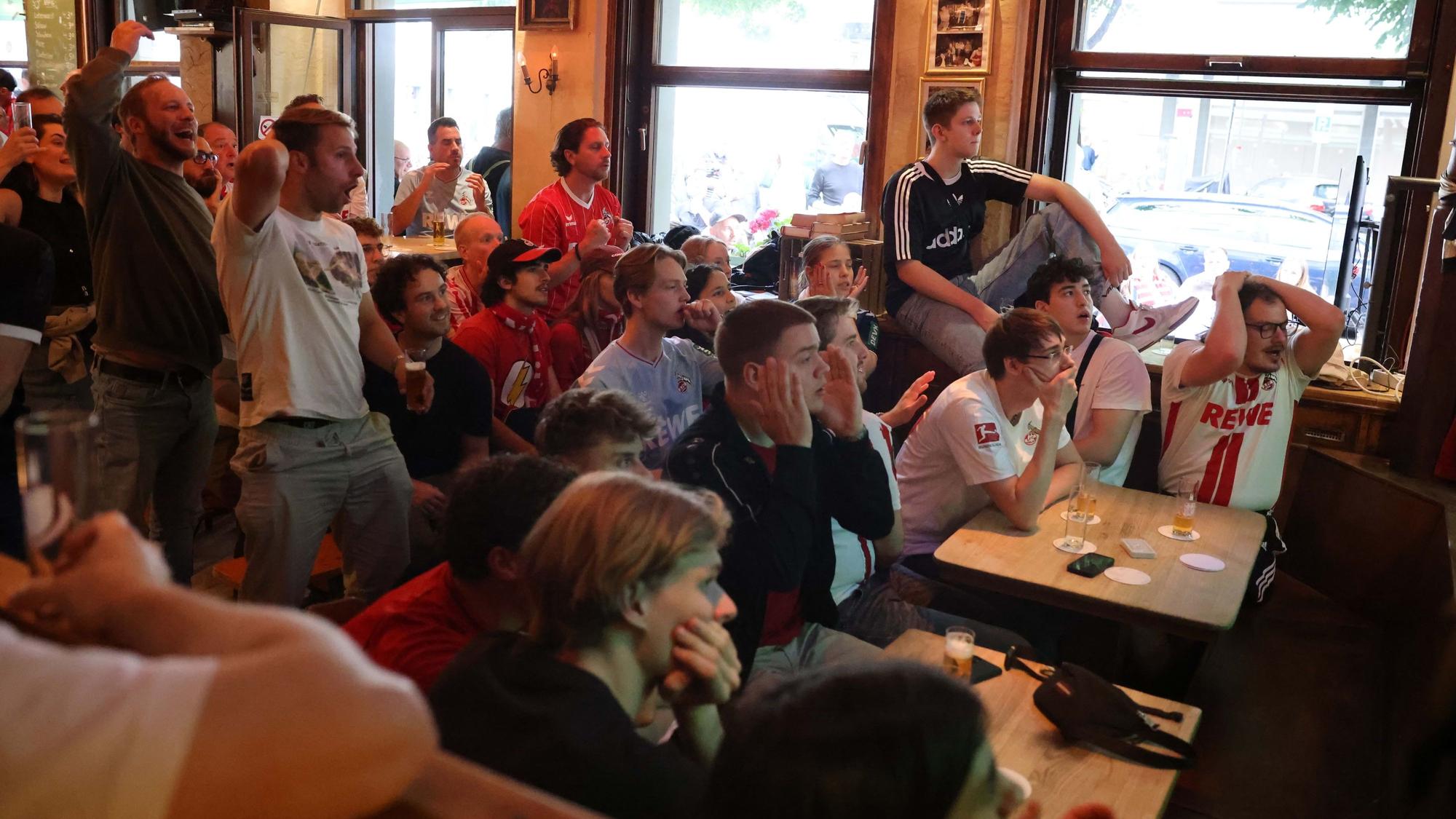 FC-Fans in der Ubierschänke