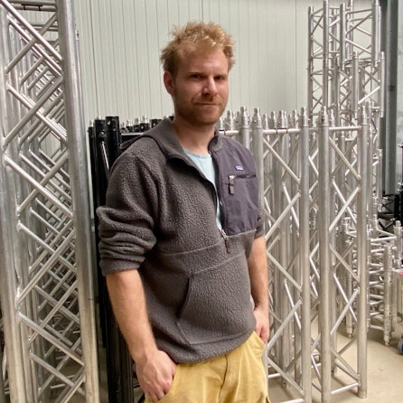 Christian Beyer sorgt mit seinem Veranstaltungstechnik-Team in diesen Monaten für viel Rampenlicht.