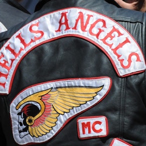 Die Rückseite der Westen von zwei Hells-Angels-Mitgliedern. (Archivfoto)