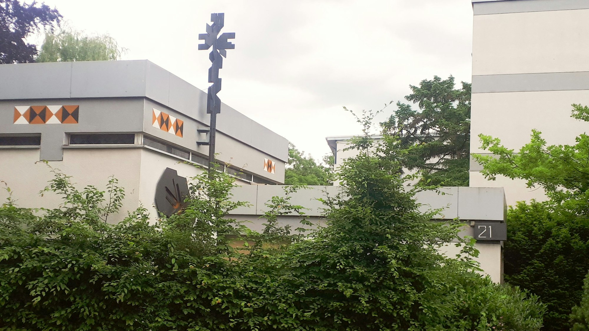 Vier Mehrfamilienhäuser sollen auf dem Areal des einstigen Afrikanums an der Ludwigsburger Straße 21 entstehen.