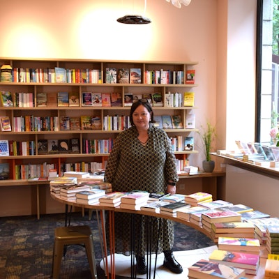 Sabine Horstmann hat in der Südstadt die Buchhandlung litty eröffnet, Kurfürstenstraße 29, 50678 Köln