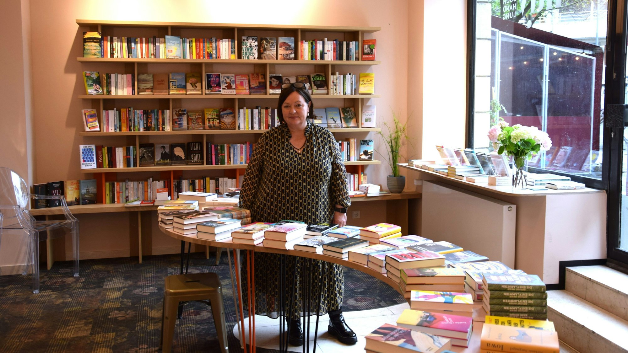 Sabine Horstmann hat in der Südstadt die Buchhandlung litty eröffnet, Kurfürstenstraße 29, 50678 Köln