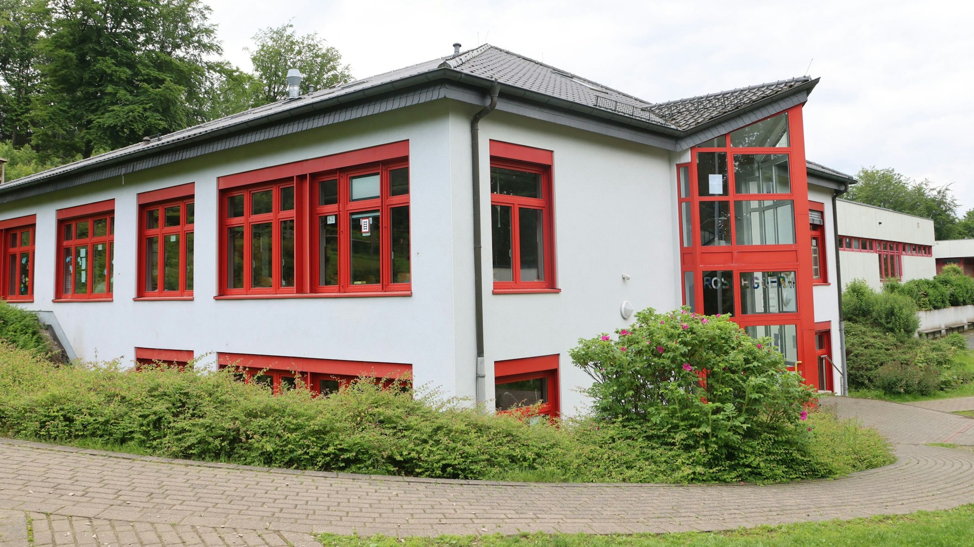 Außenansicht der Rosegger-Schule.