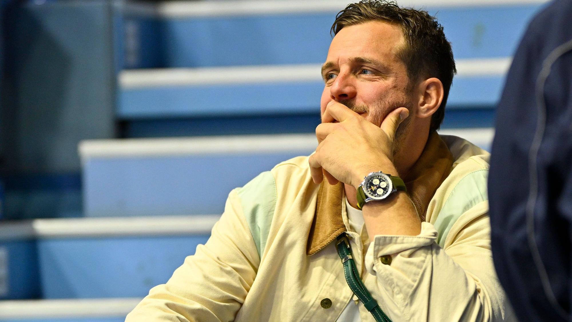 Kentin Mahe auf der Tribüne in der Schwalbe-Arena.