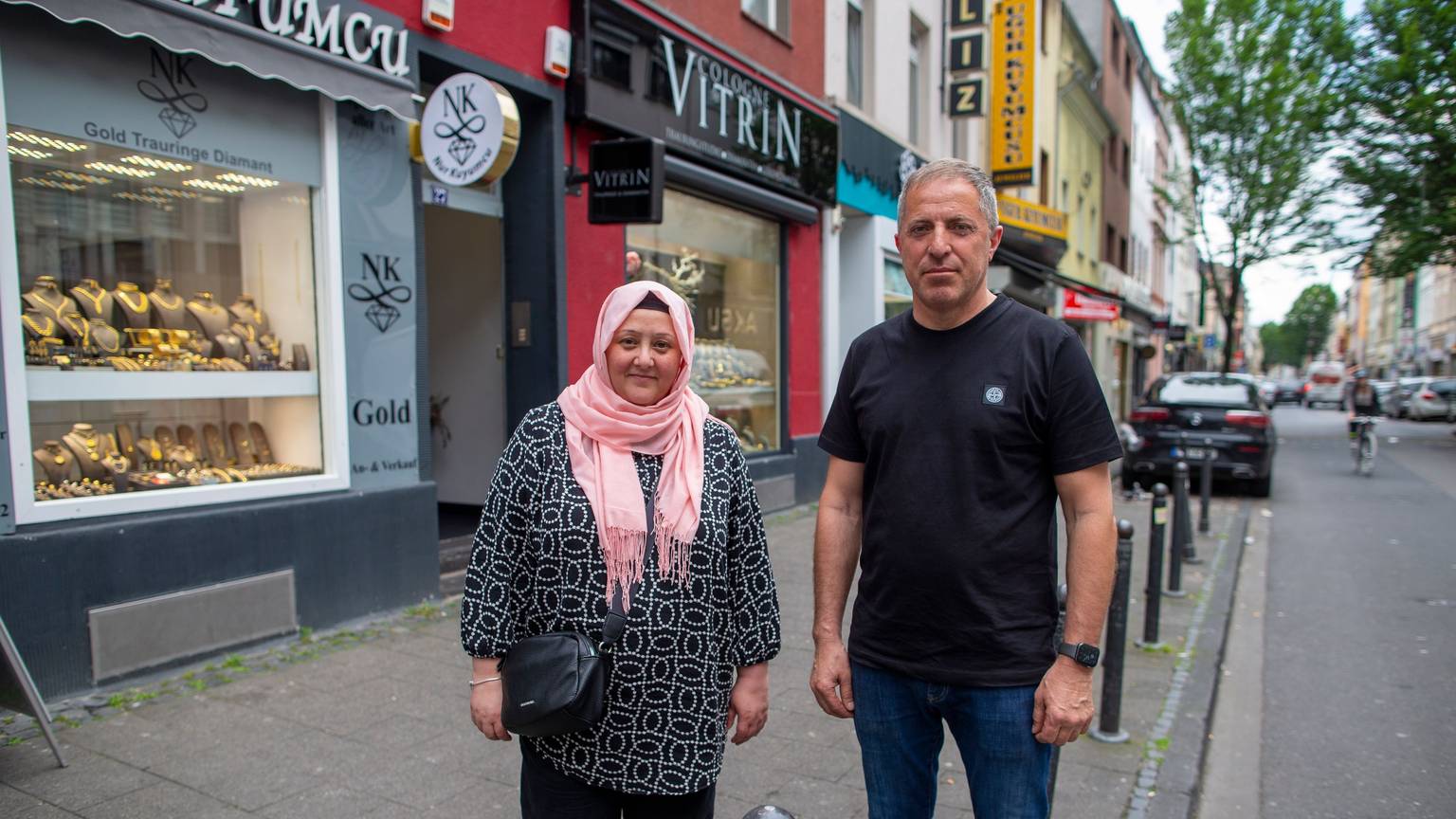 Bei dem Anschlag am 9. Juni 2004 gehörten auch Ayfer Şentürk und Muhammet Ayazgün zu den Verletzten. Sie leben noch immer im Stadtbezirk Mülheim.