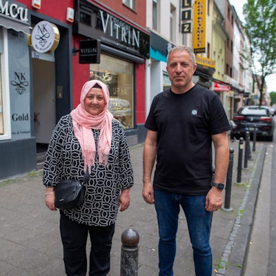 Bei dem Anschlag am 9. Juni 2004 gehörten auch Ayfer Şentürk und Muhammet Ayazgün zu den Verletzten. Sie leben noch immer im Stadtbezirk Mülheim.