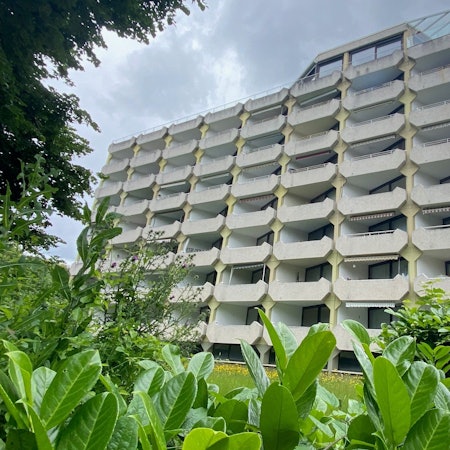 Zu sehen ist das Haus an der Georg-Grosser-Straße in Brühl.