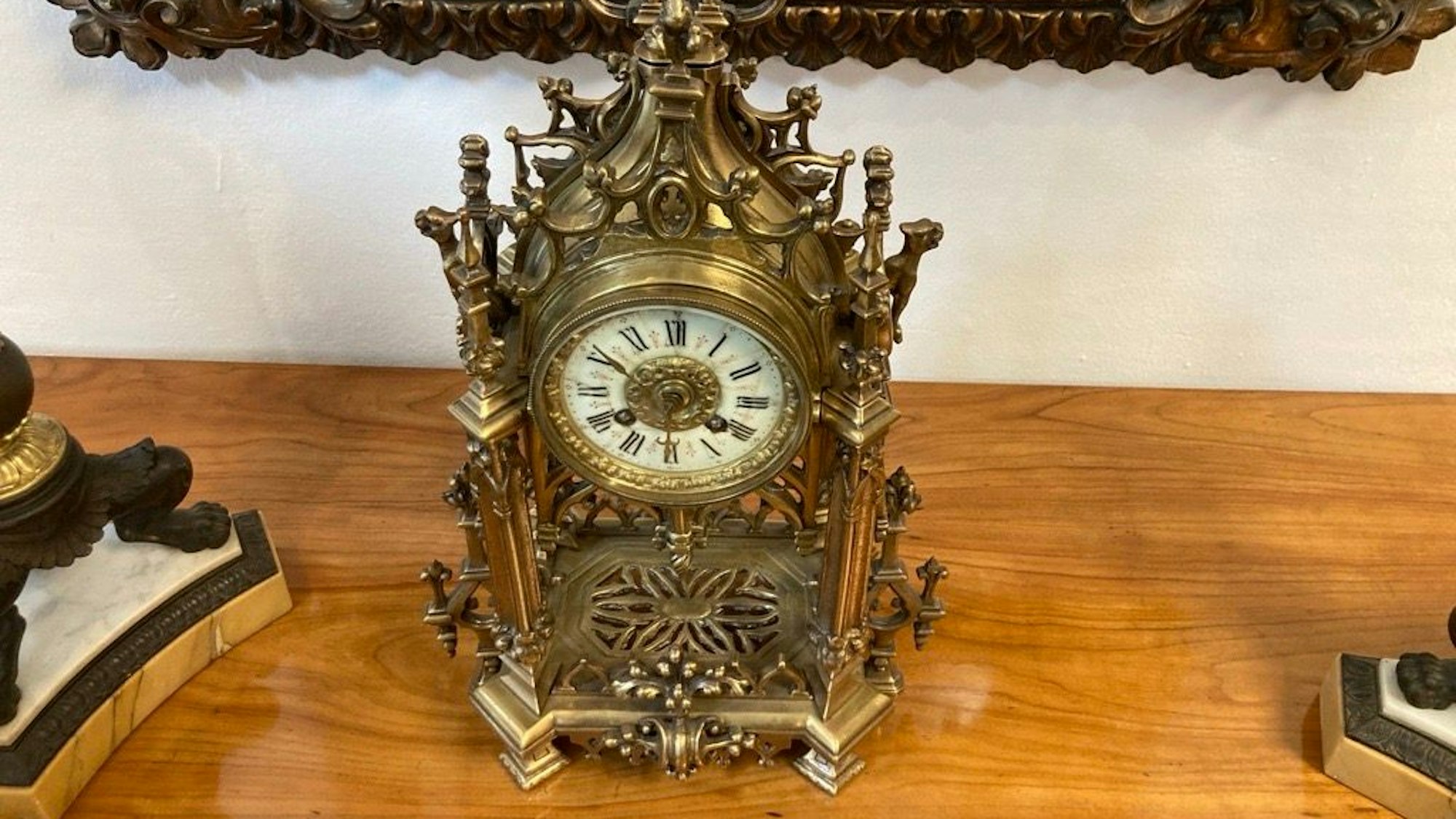 In seinem Laden verkauft Corradino hochwertige Einzelstücke.