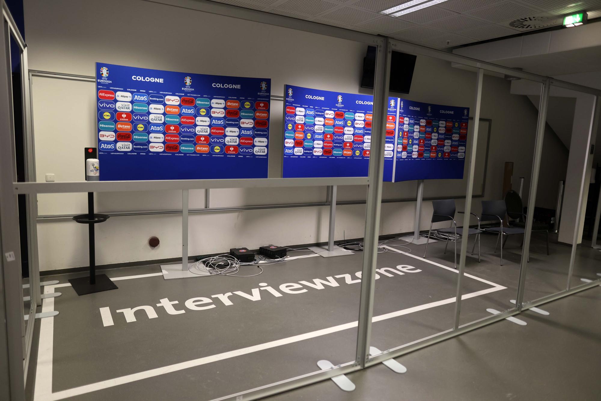 Hier werden die Stars der Spiele von Journalisten interviewt.