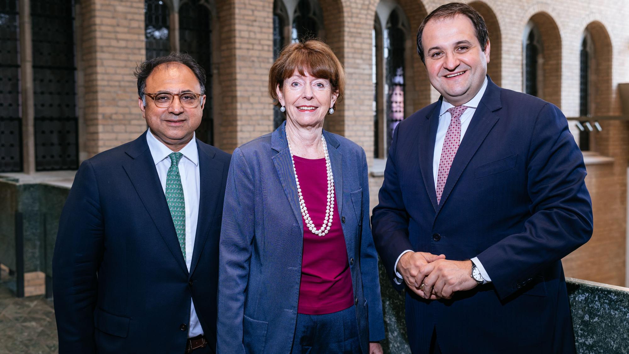 Walid Nakschbandi (GF Film- und Medienstiftung), Henriette Reker und Nathanael Liminski (Medienminister NRW)