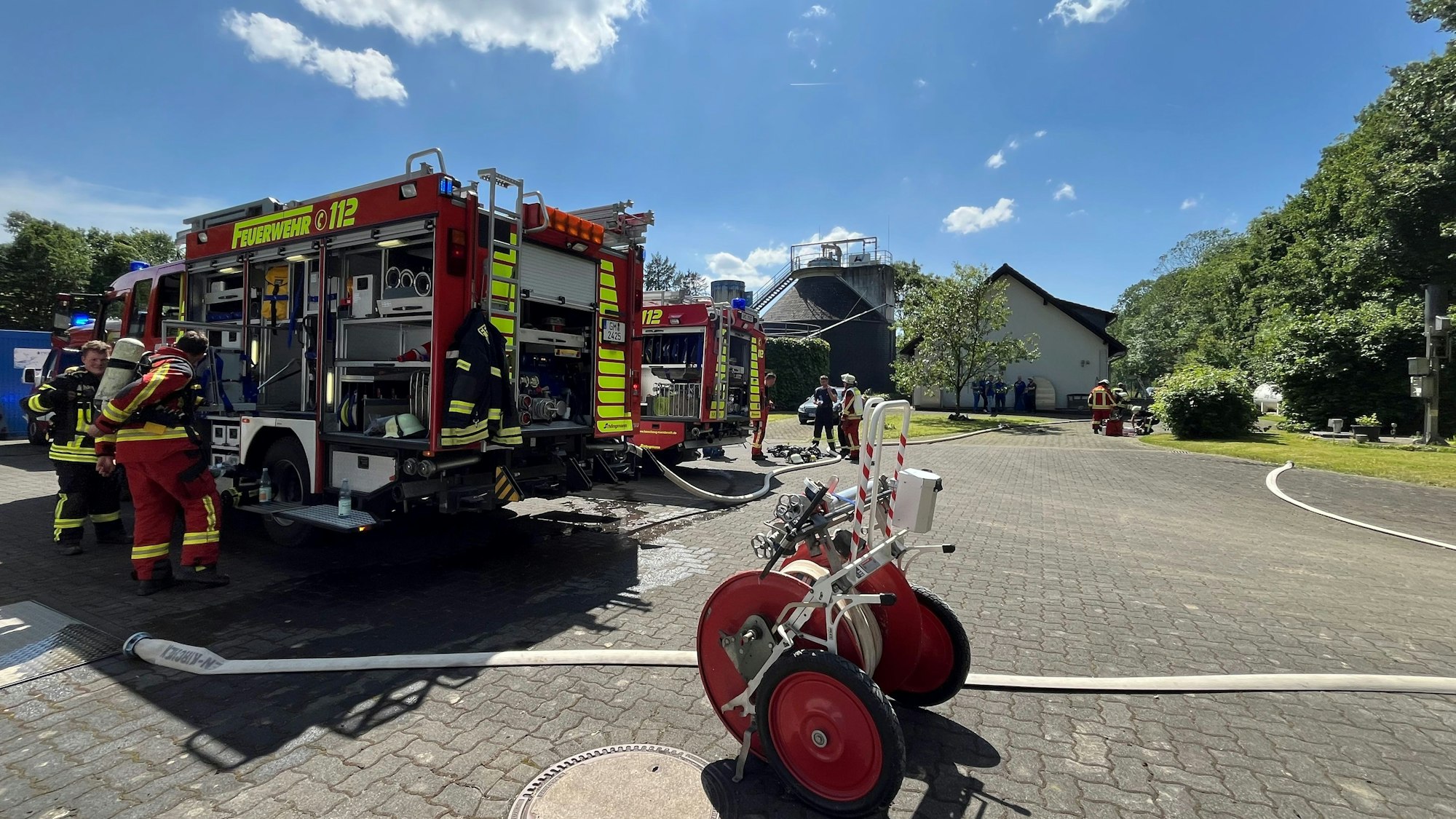 Feuerwehreinsatz auf dem Gelände des Klärwerks Haus Ley in Engelskirchen- Büchlerhausen.