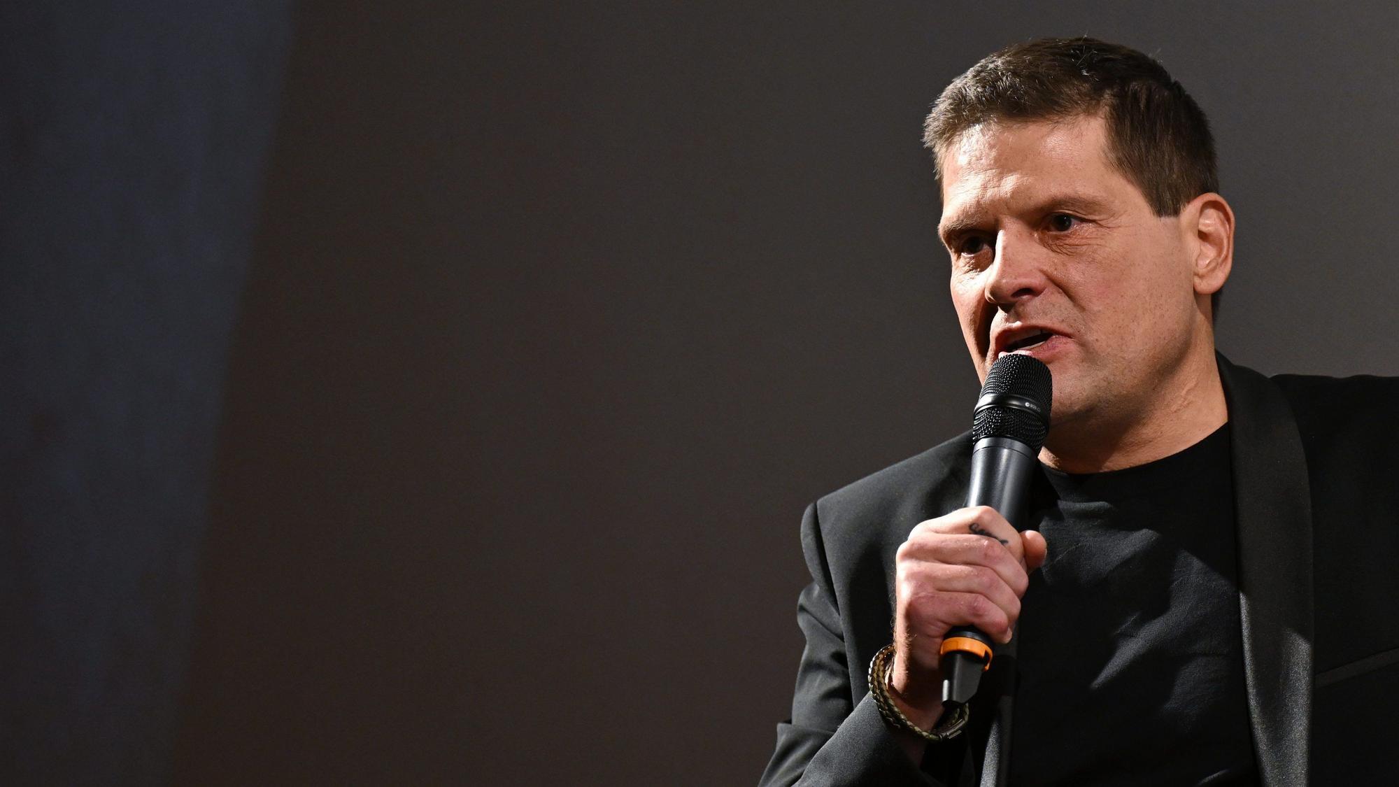 Der ehemalige Radprofi Jan Ullrich spricht nach der Vorstellung seiner Dokumentation