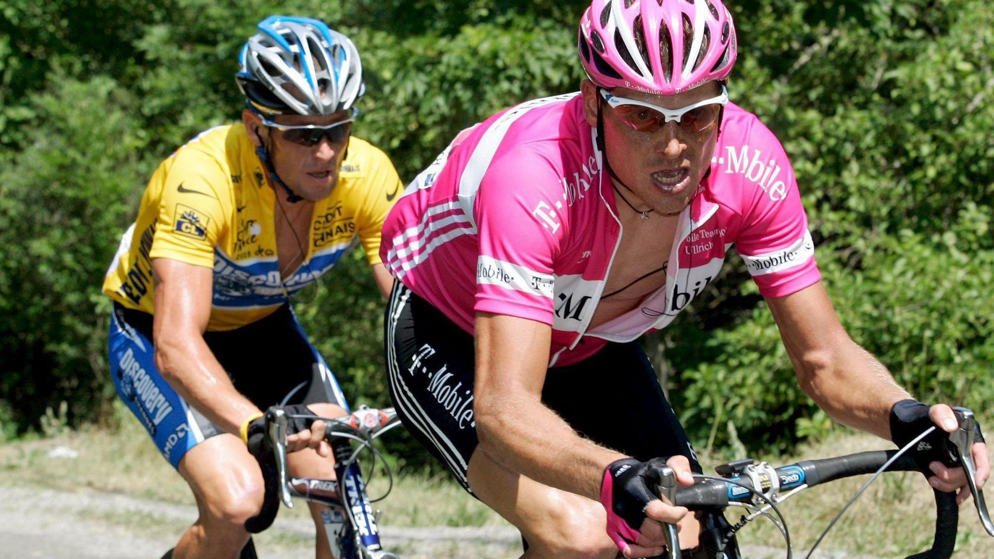 Die öffentliche Ächtung wegen ihrer Doping-Vergehen haben die einst erbitterten Radsport-Rivalen Jan Ullrich und Lance Armstrong näher zusammengebracht.