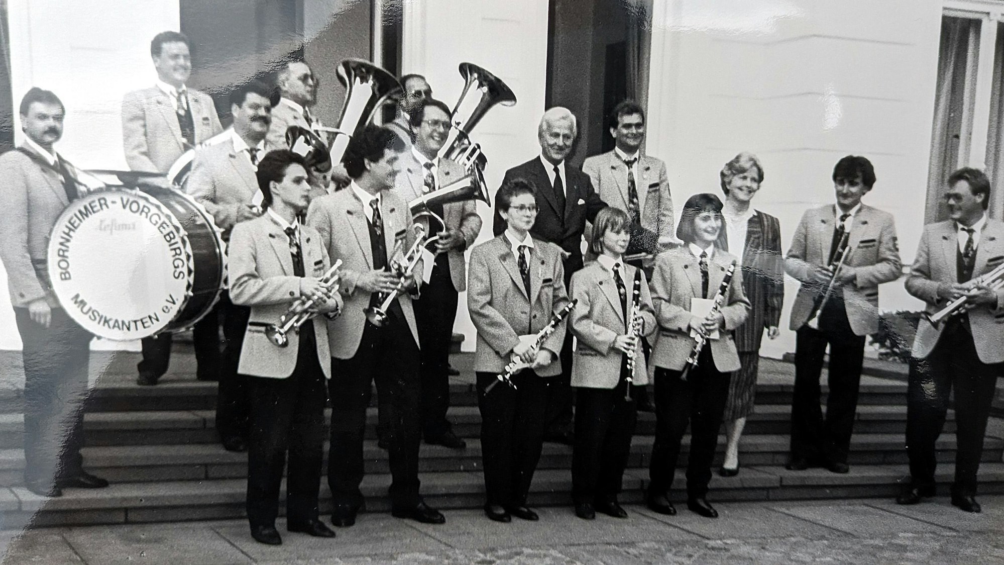7. Juni 2024. Bornheim. 40 Jahre Vorgebirgsmusikanten. Auftritt bei Richard von Auftritt bei Richard von Weizsäcker 1991.