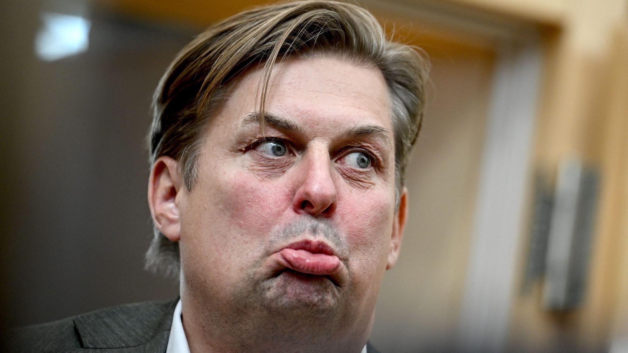 Maximilian Krah, AfD-Spitzenkandidat zur Europawahl 2024, aufgenommen am Rande der Beratungen mit den neugewählten AfD Europa-Abgeordneten nach der Europawahl.