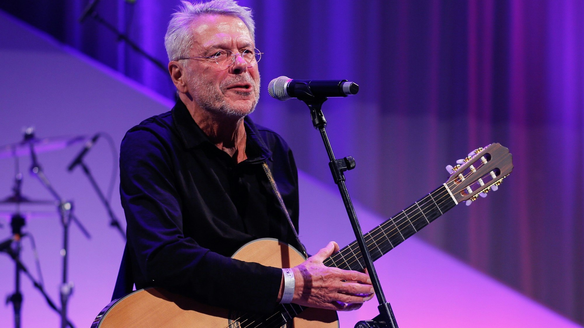 Seit den 60er-Jahren Liedermacher mit Botschaft: Reinhard Mey.