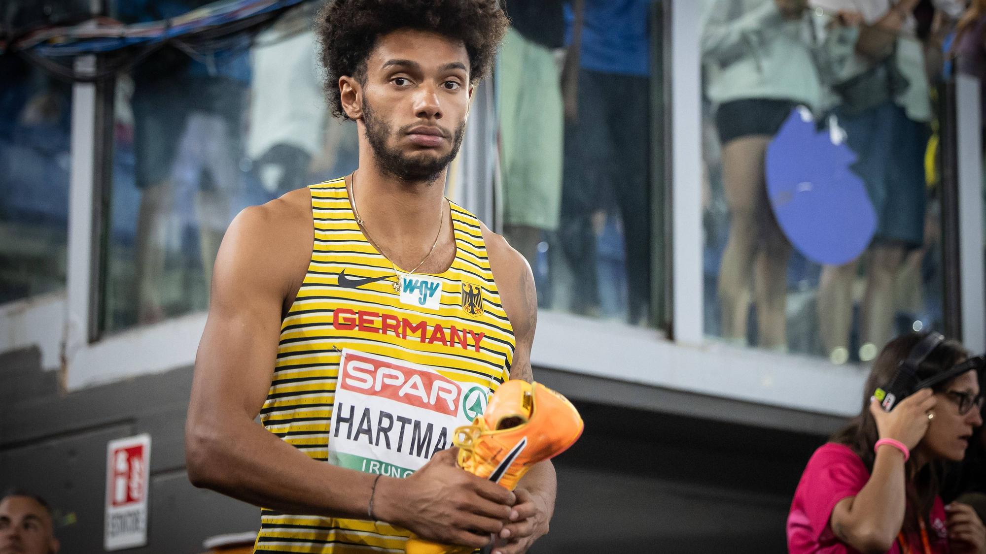 Joshua Hartmann vom ASV Köln bringt sich bei den Europameisterschaften in Rom selbst um eine Medaillenchance.