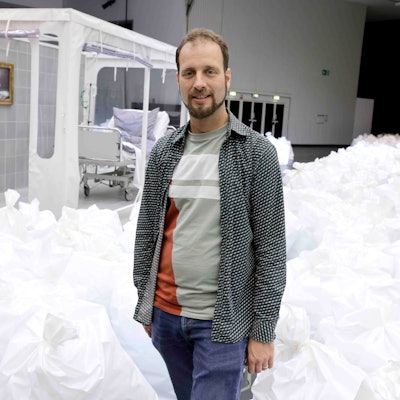 Komponist und Dirigent Ondřej Adámek im Staatenhaus.