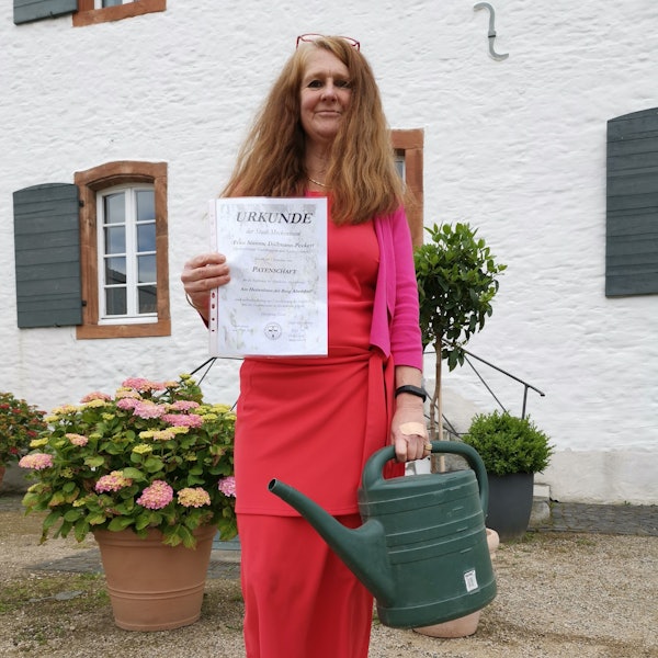 Simone Düllmann-Peckert aus Altendorf ist Grünpatin der Stadt Meckenheim.