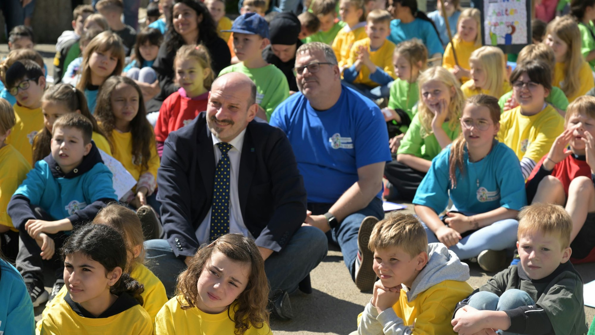 Titelverleihung: Schule ohne Rassismus - Schule mit Courage , GGS Sülztal, Römerstraße Steinenbrück