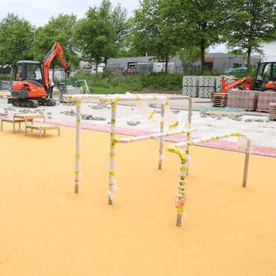 Jetzt ist er fertig: In Morsbach-Lichtenberg lädt der neue Festplatz zu Spiel, Spaß und Sport an der frischen Luft ein. An diesem Sonntag wird er nun nach der Umgestaltung festlich eingeweiht.