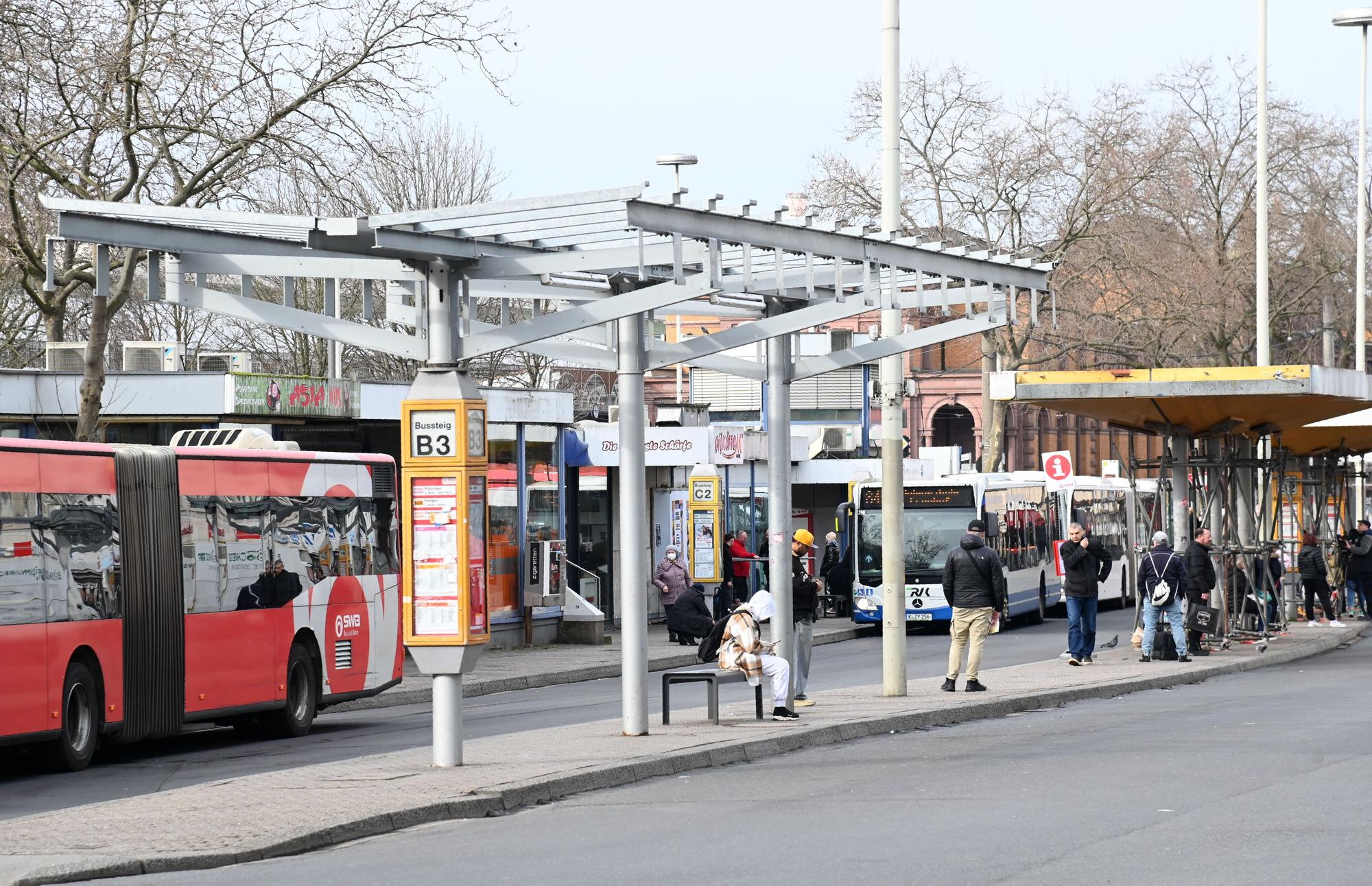 Der Zentrale Busbahnhof in Bonn.