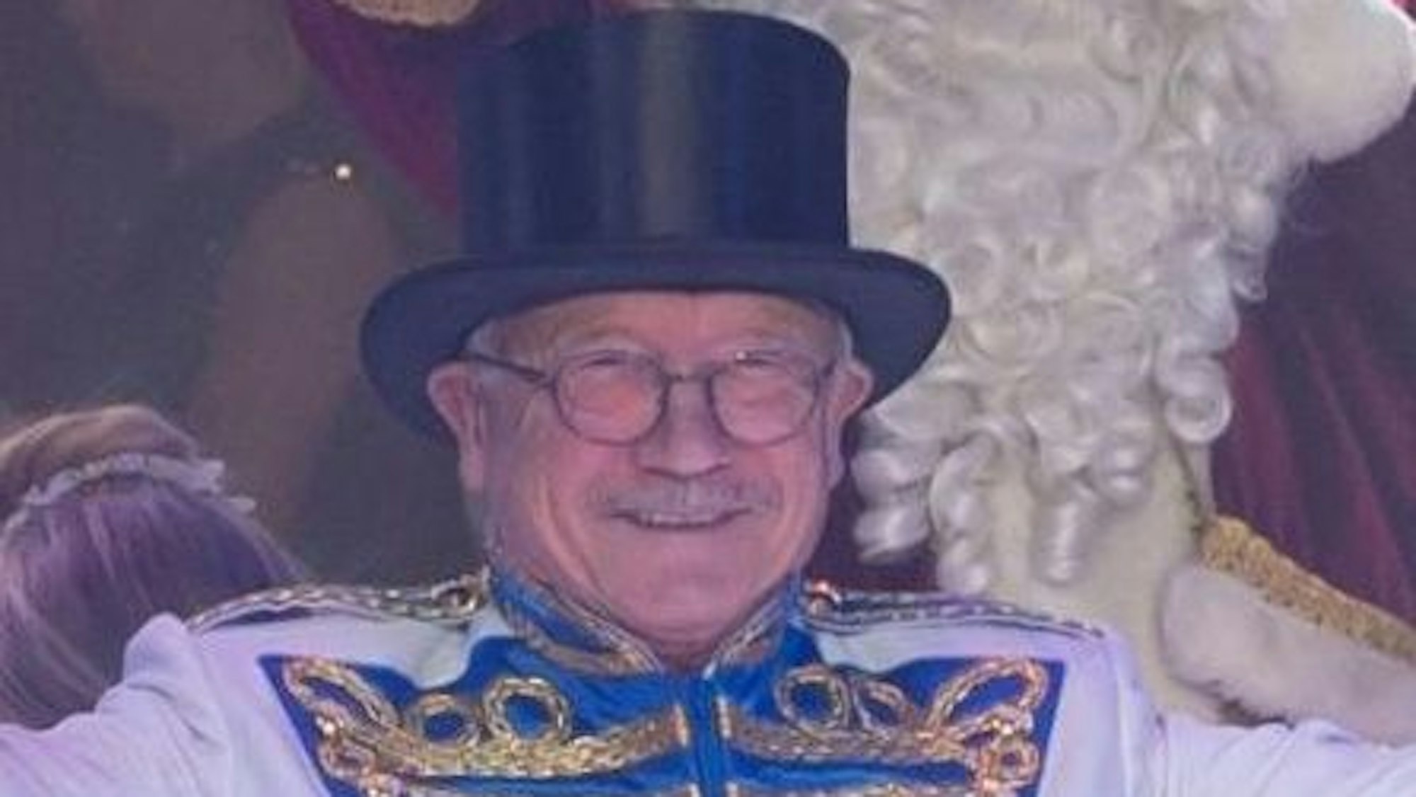 Auf dem Bild ist der verstorbene Zirkusdirektor Jonny Casselly zu sehen.